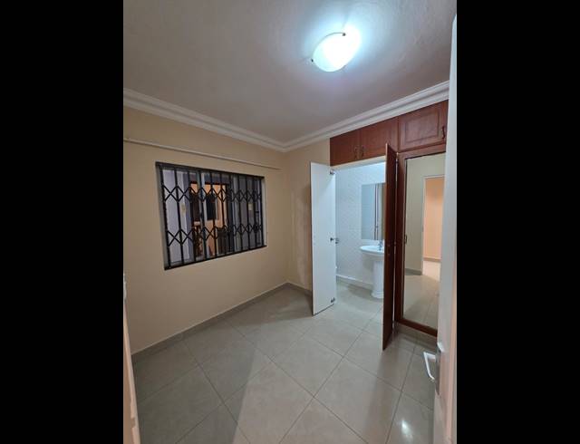 3 BEDROOM APARTMENT FOR SALE IN WARNER BEACH
